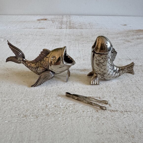 Silver Tone Metal Fish Mini Holders - Picture 1 of 11